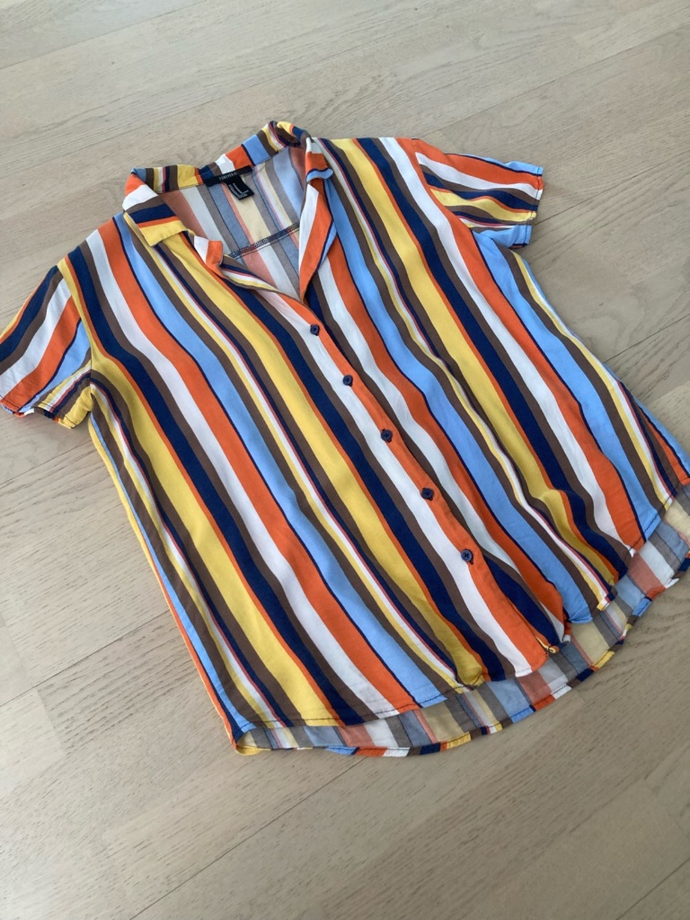 Striped Button-Up Short Sleeve Top - Picture 3 of 6